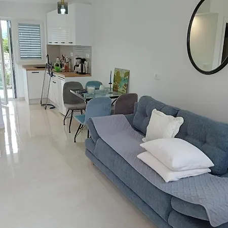 By Anka Okrug Gornji Apartment *