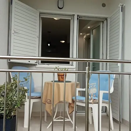 Apartment By Anka Okrug Gornji Trogir